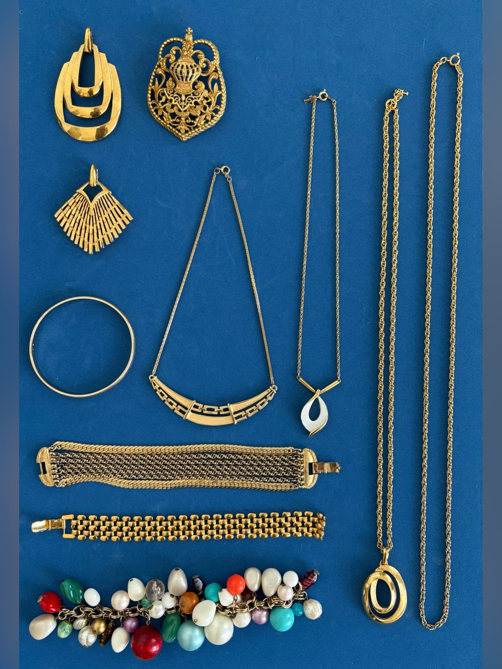 VINTAGE SIGNED JEWELRY LOT – Crown Trifari, ART, Monet, Avon